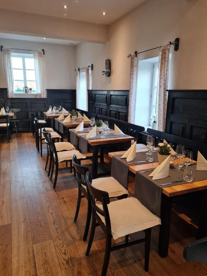 Отель Wirtshaus Leindl Кремс на Дунае Экстерьер фото